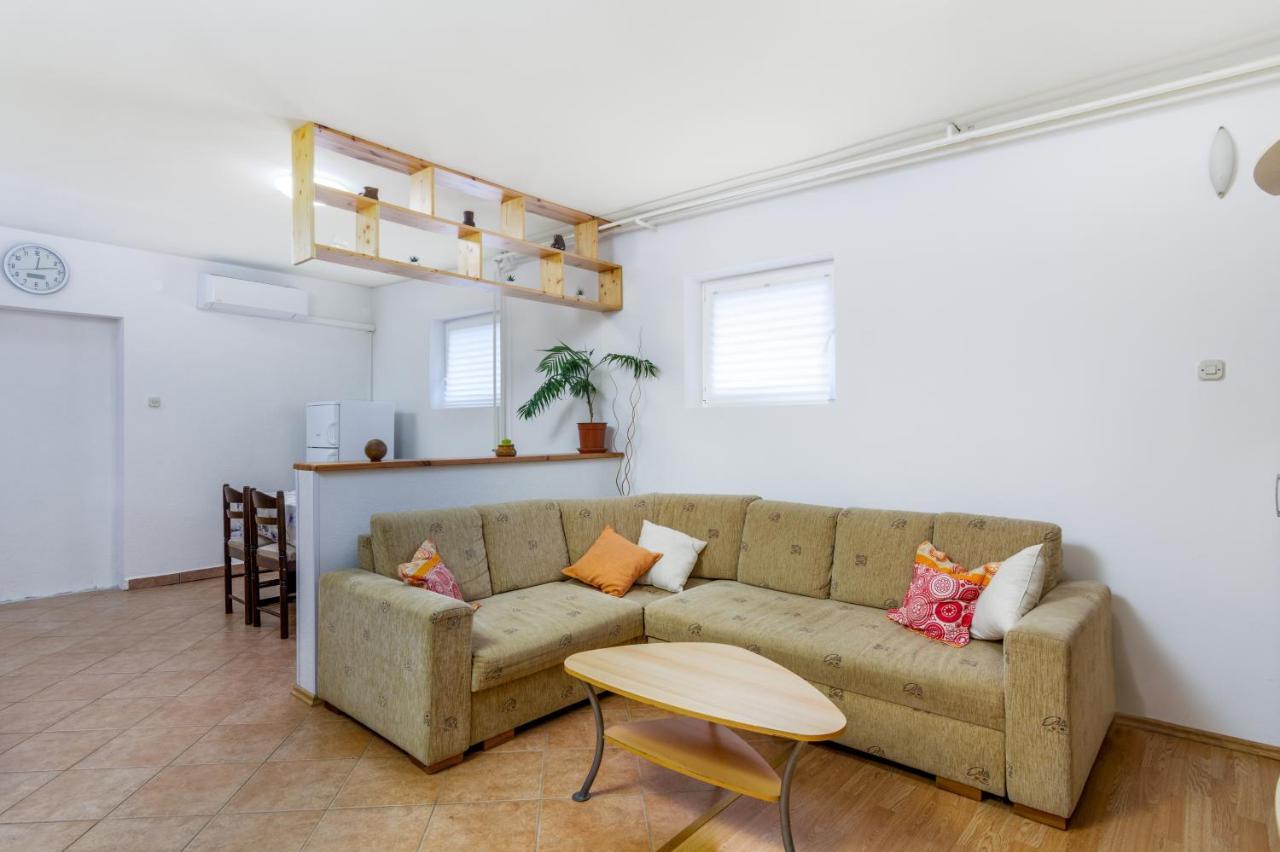 Apartment Buzet 17562A المظهر الخارجي الصورة
