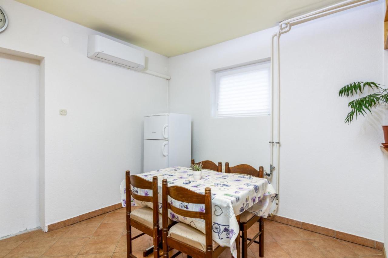 Apartment Buzet 17562A المظهر الخارجي الصورة